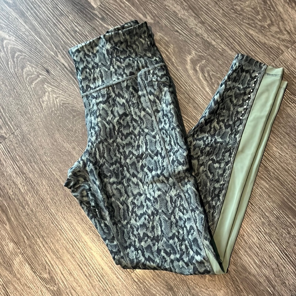 Old Navy Active Powersoft Pants Size Large